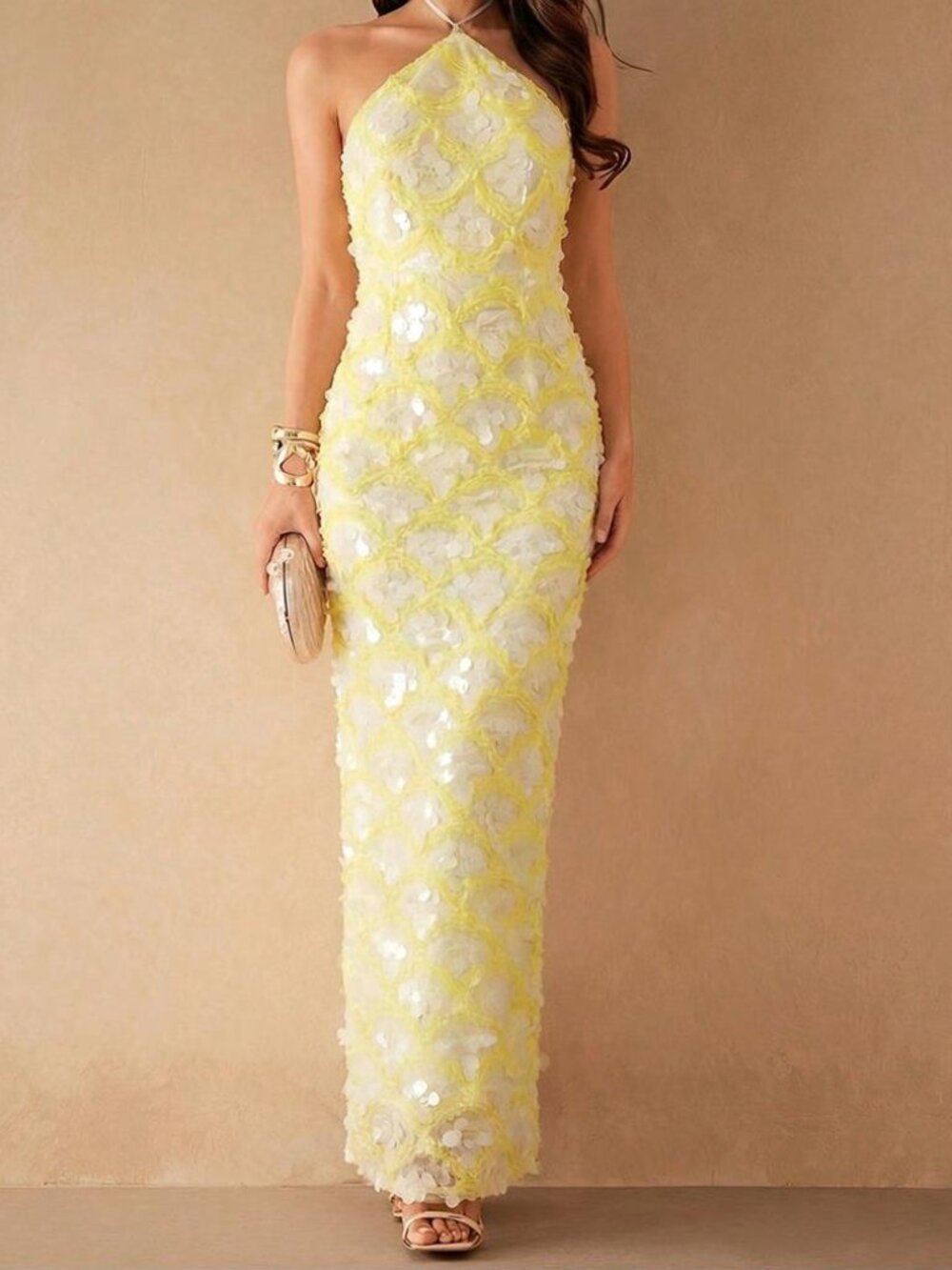 Elegant Sleeveless Yellow Backless Sequin Dress